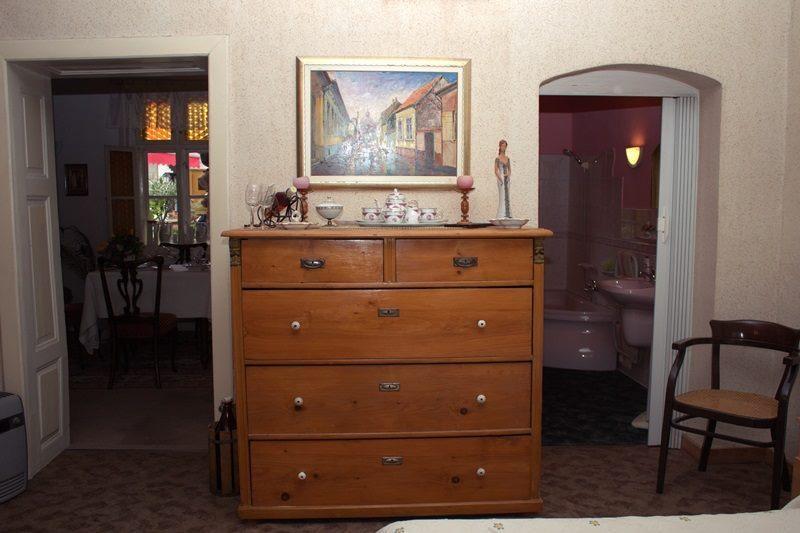 Vác Fonagy Es Walter Vendeg- Es Borhaz Bed & Breakfast エクステリア 写真